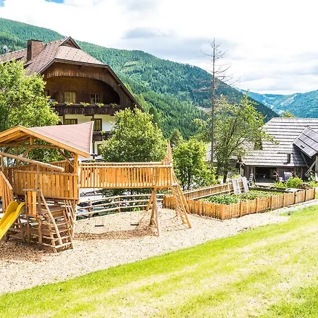 فندق Hinteregger 4*