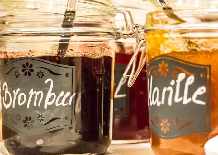 Hinteregger מלון