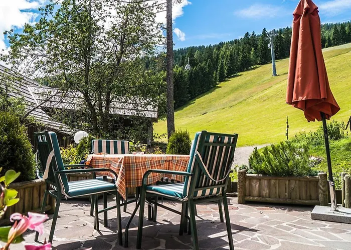 Hinteregger מלון